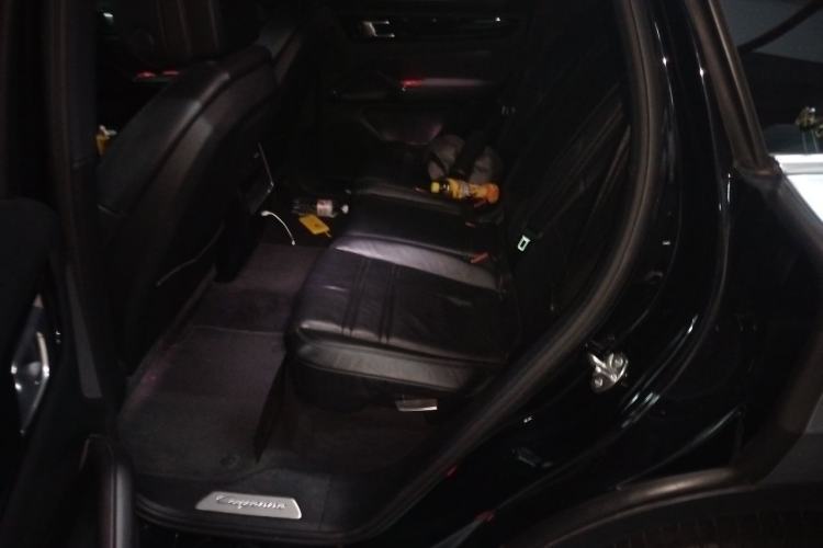 Used Porsche Cayenne 2018 Cayenne 3.0T Left Rear Seat