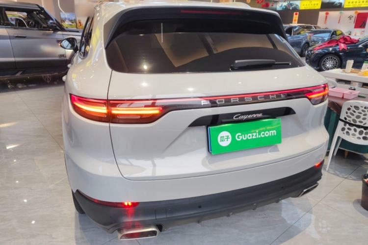 Used Porsche Cayenne 2018 Cayenne 3.0T Rear