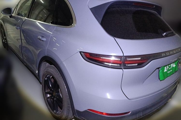 Used Porsche Cayenne 2018 Cayenne 3.0T Rear Left 45 Deg