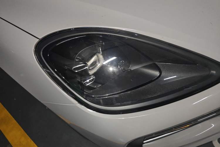 Used Porsche Cayenne 2018 Cayenne 3.0T Right Front Headlight
