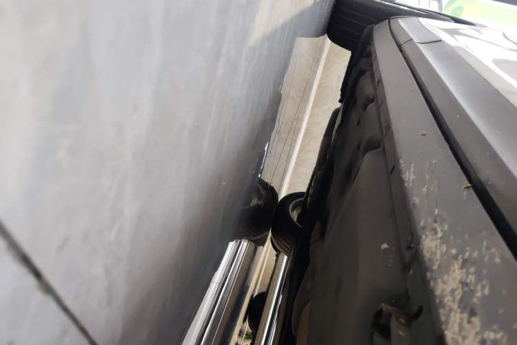 Used Porsche Cayenne 2018 Cayenne 3.0T Right Side Sill