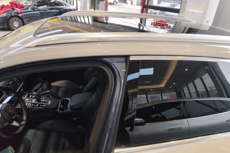 Used Porsche Cayenne 2018 Cayenne 3.0T Roof