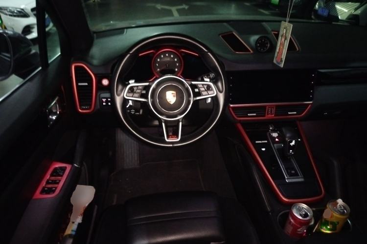 Used Porsche Cayenne 2018 Cayenne 3.0T Steering Wheel