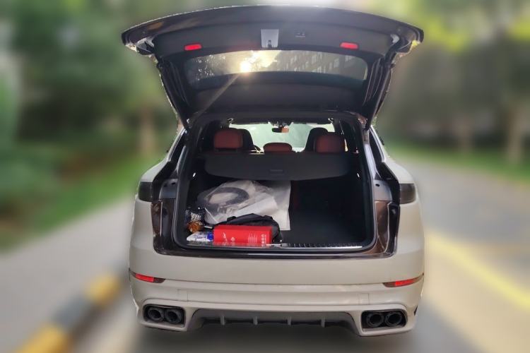 Used Porsche Cayenne 2018 Cayenne 3.0T Trunk