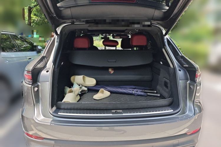 Used Porsche Cayenne 2018 Cayenne 3.0T Trunk