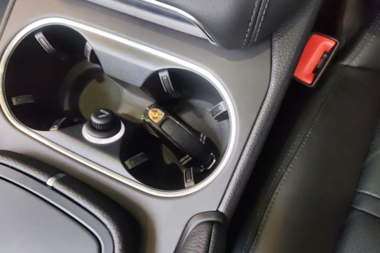 Used Porsche Cayenne 2018 Cayenne 3.0T Vehicle Key