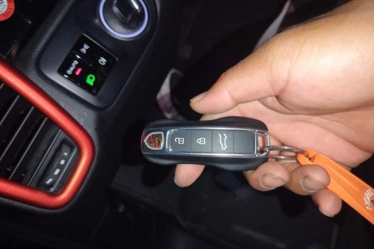 Used Porsche Cayenne 2018 Cayenne 3.0T Vehicle Key