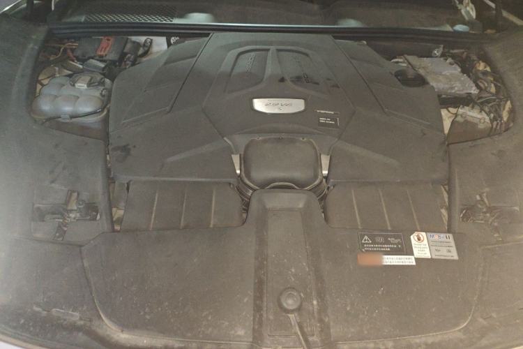 Used Porsche Cayenne  Engine Bay