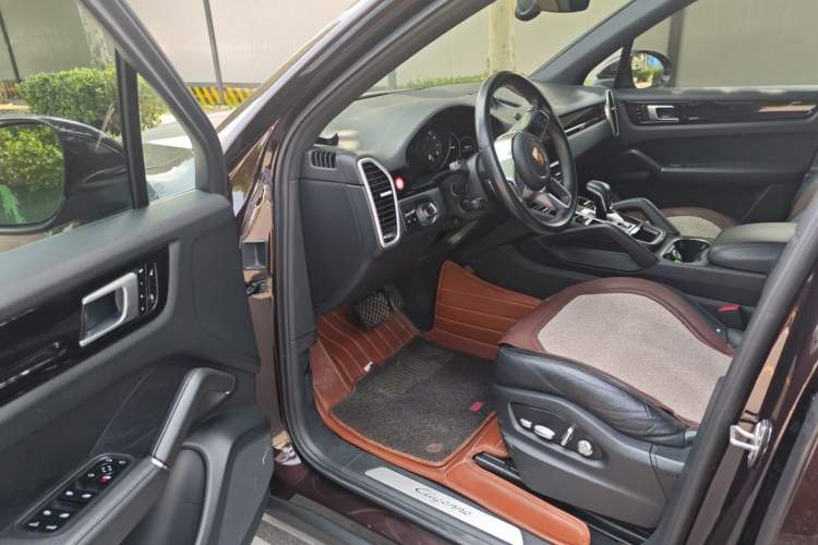 Used Porsche Cayenne 2018 Cayenne 3.0T Driver Seat