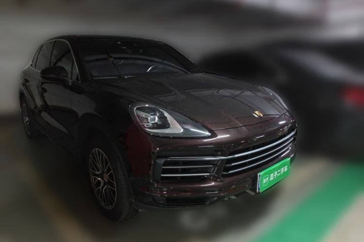 Used Porsche Cayenne 2018 Cayenne S 2.9T Front Right 45 Deg
