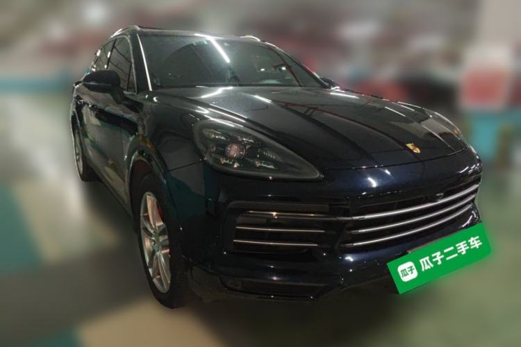 Used Porsche Cayenne 2018 Cayenne 3.0T Front Right 45 Deg