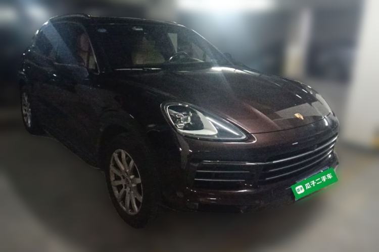 Used Porsche Cayenne 2018 Cayenne 3.0T Front Right 45 Deg
