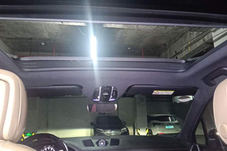 Used Porsche Cayenne 2018 Cayenne 3.0T Headliner