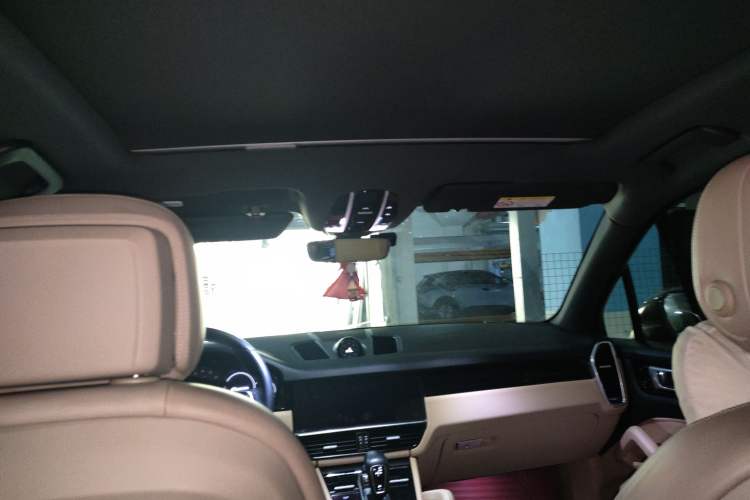 Used Porsche Cayenne 2018 Cayenne 3.0T Headliner