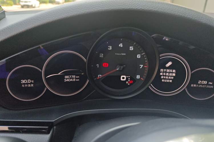 Used Porsche Cayenne 2018 Cayenne 3.0T Instrument Cluster