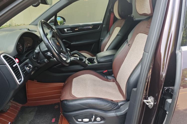 Used Porsche Cayenne 2018 Cayenne 3.0T Left Front Seat