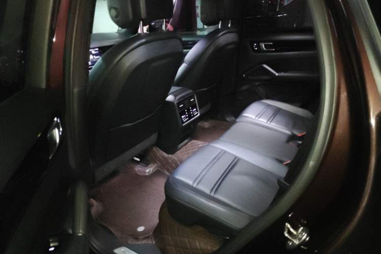 Used Porsche Cayenne 2018 Cayenne S 2.9T Left Rear Seat