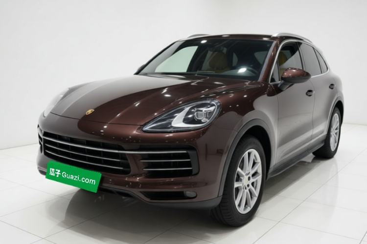 Porsche Cayenne 2018 Cayenne 3.0T с пробегом Guazi used car, China used car export, Used car for sale, Used cars, Cheapest cars for sale