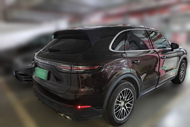 Used Porsche Cayenne 2018 Cayenne S 2.9T Rear Right 45 Deg