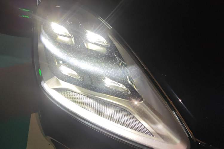 Used Porsche Cayenne 2018 Cayenne 3.0T Right Front Headlight