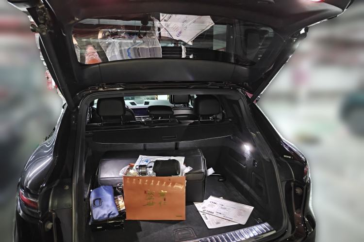 Used Porsche Cayenne 2018 Cayenne S 2.9T Trunk