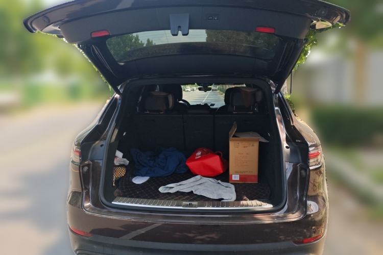 Used Porsche Cayenne 2018 Cayenne 3.0T Trunk