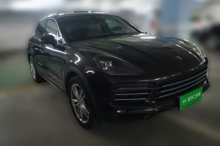 Used Porsche Cayenne 2018 Cayenne 3.0T Front Right 45 Deg