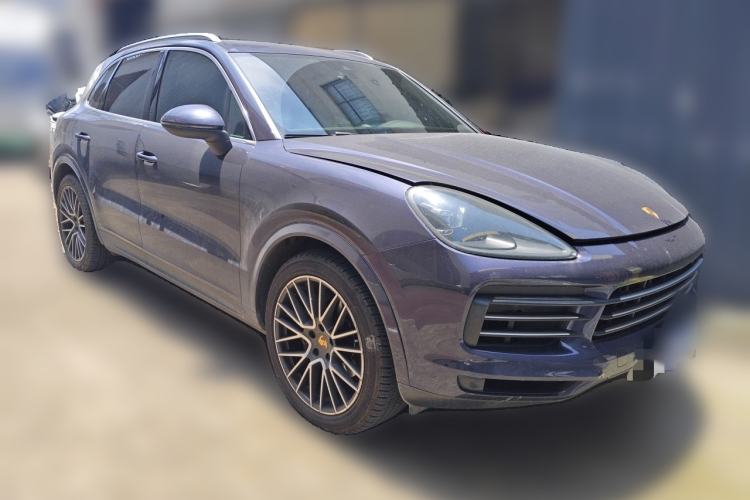Used Porsche Cayenne 2018 Cayenne 3.0T Front Right 45 Deg