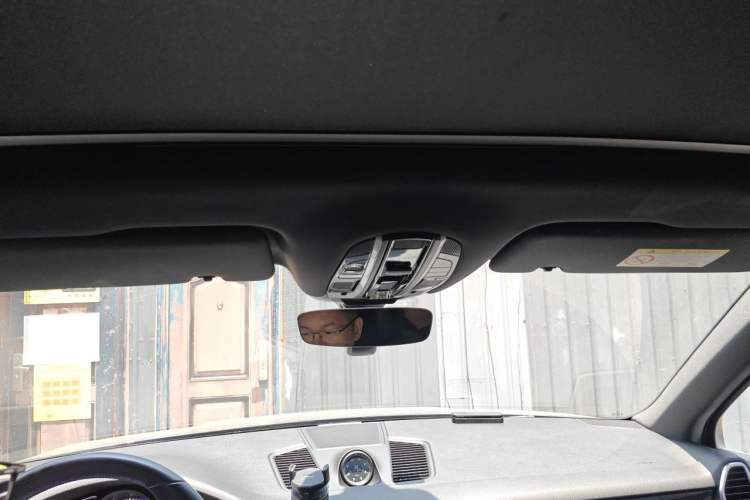 Used Porsche Cayenne 2018 Cayenne 3.0T Headliner
