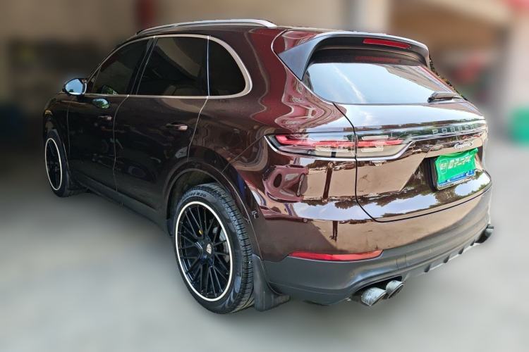 Used Porsche Cayenne 2018 Cayenne 3.0T Rear Left 45 Deg