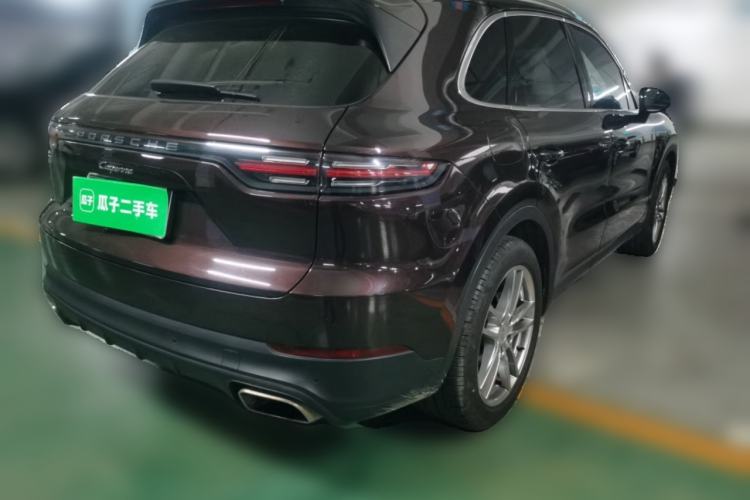 Used Porsche Cayenne 2018 Cayenne 3.0T Rear Right 45 Deg