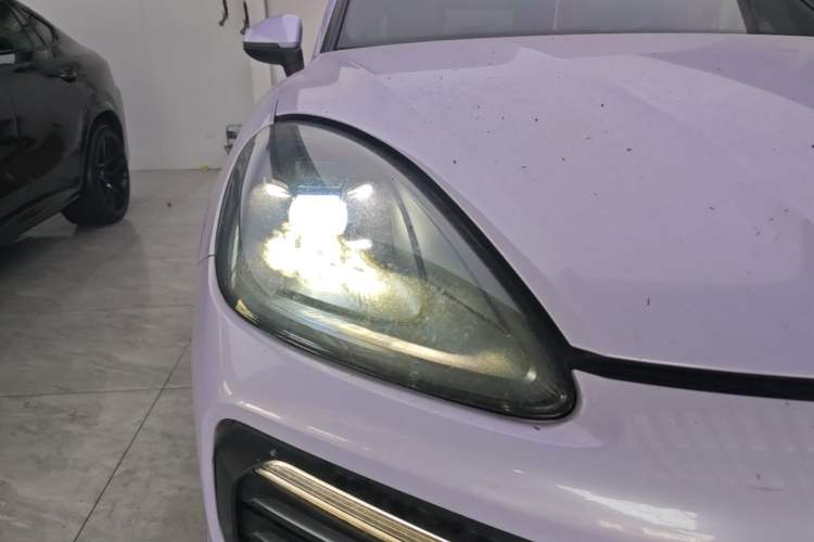 Used Porsche Cayenne 2018 Cayenne 3.0T Right Front Headlight