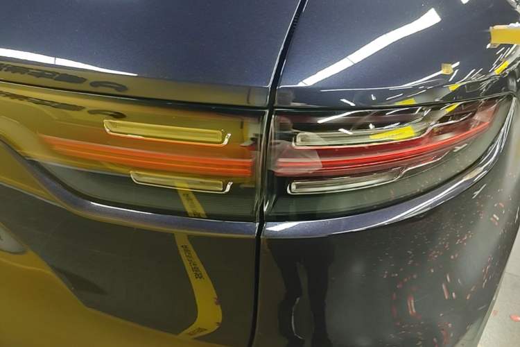 Used Porsche Cayenne 2018 Cayenne 3.0T Right Rear Taillight
