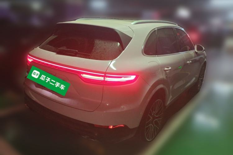 Used Porsche Cayenne  Rear Right 45 Deg