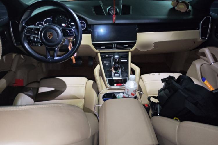 Used Porsche Cayenne 2018 Cayenne 3.0T Center Console