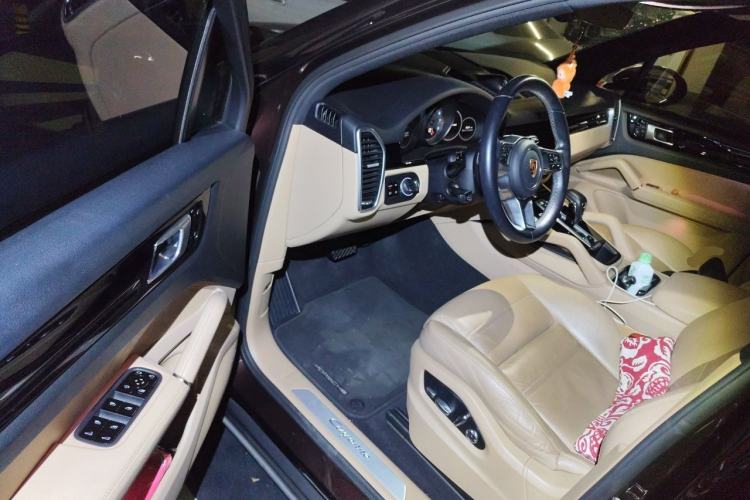 Used Porsche Cayenne 2018 Cayenne 3.0T Driver Seat