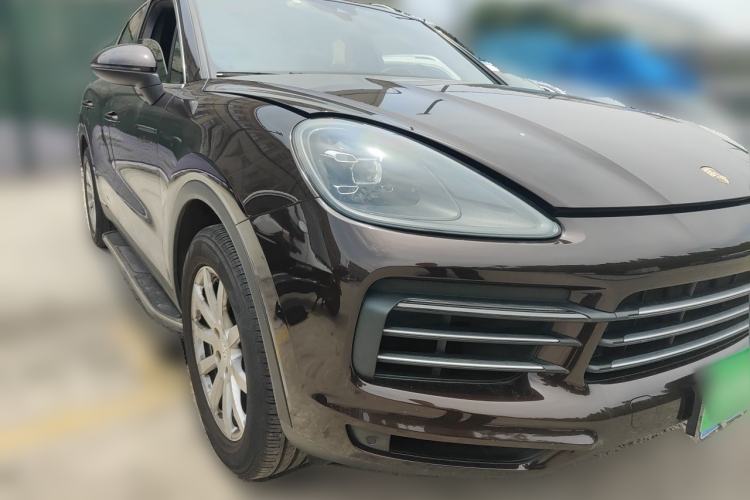 Used Porsche Cayenne 2018 Cayenne 3.0T Front Right 45 Deg