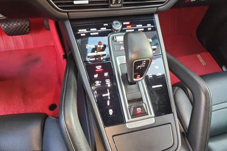 Used Porsche Cayenne 2018 Cayenne 3.0T Gear Lever