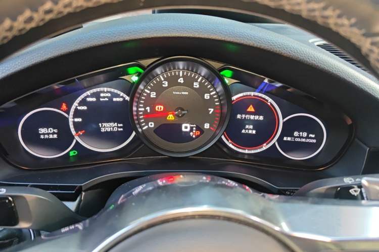 Used Porsche Cayenne 2018 Cayenne 3.0T Instrument Cluster