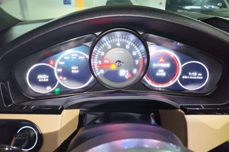 Used Porsche Cayenne 2018 Cayenne 3.0T Instrument Cluster