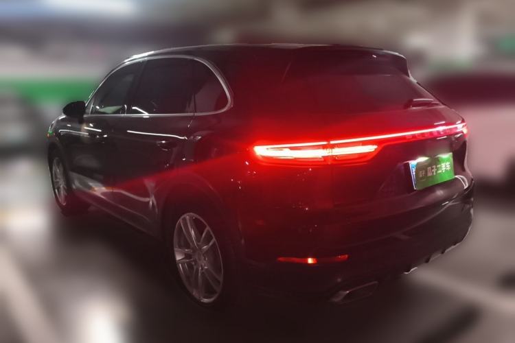Used Porsche Cayenne 2018 Cayenne 3.0T Rear Left 45 Deg