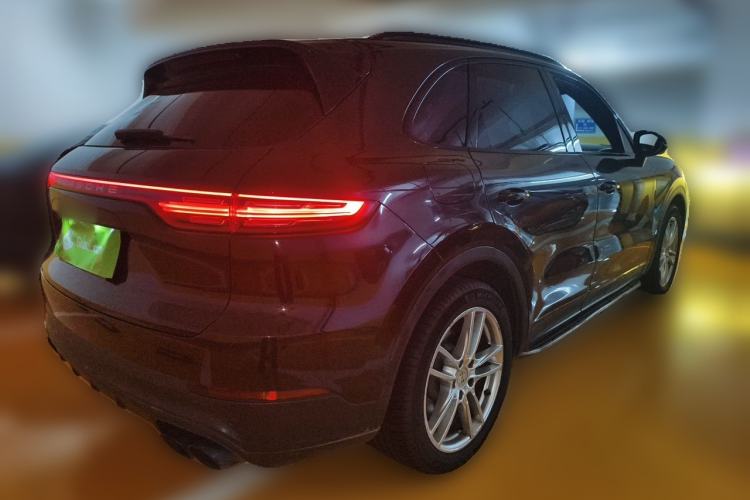Used Porsche Cayenne 2018 Cayenne 3.0T Rear Right 45 Deg