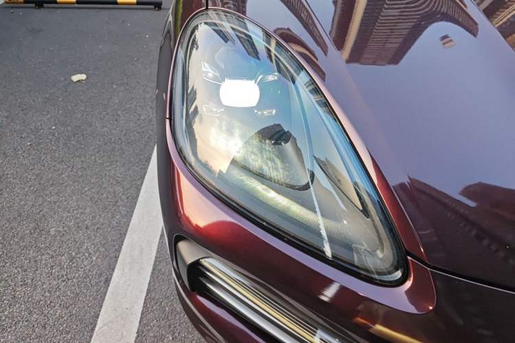 Used Porsche Cayenne 2018 Cayenne 3.0T Right Front Headlight