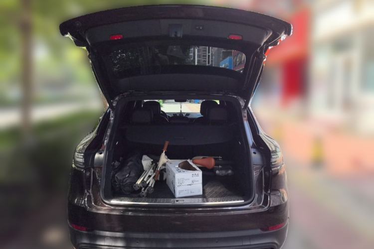 Used Porsche Cayenne 2018 Cayenne 3.0T Trunk