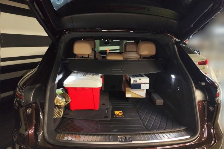 Used Porsche Cayenne 2018 Cayenne 3.0T Trunk