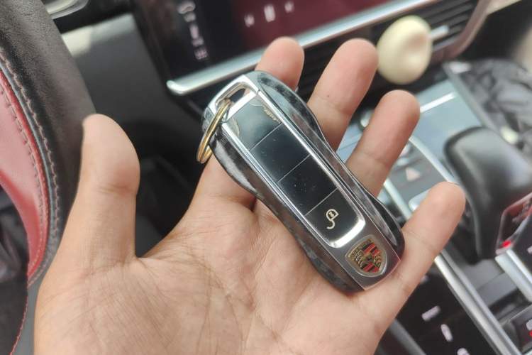 Used Porsche Cayenne 2018 Cayenne 3.0T Vehicle Key