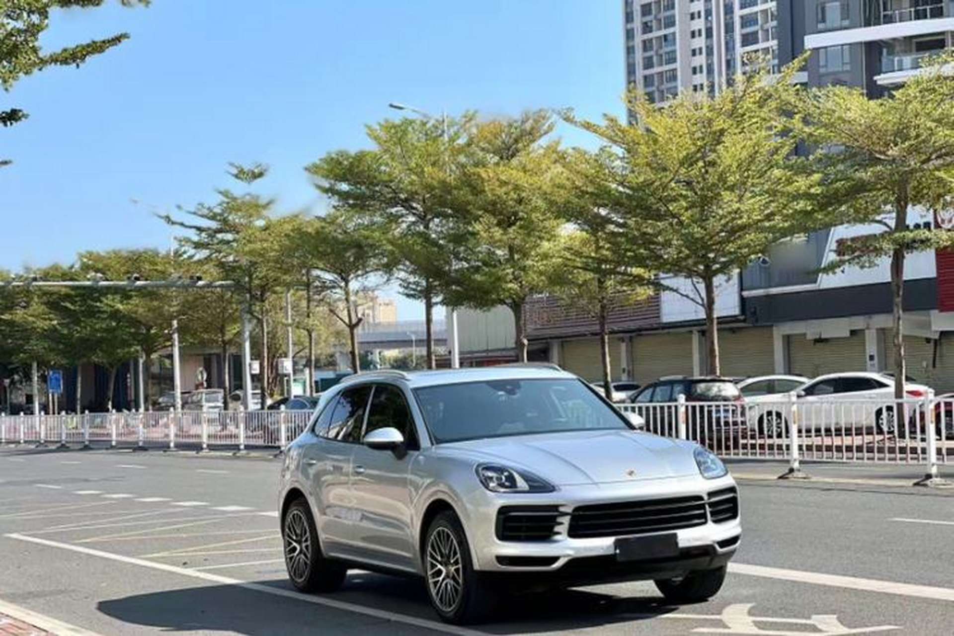 Used Porsche Cayenne 2018 Cayenne 3.0T Exterior 6