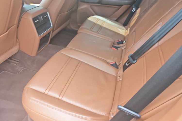 Used Porsche Cayenne 2018 Cayenne 3.0T Headliner