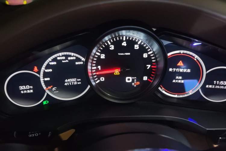 Used Porsche Cayenne 2018 Cayenne S 2.9T Instrument Cluster