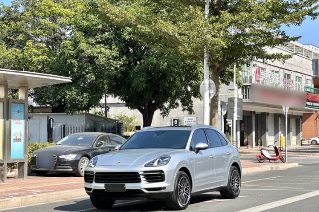 Ojetý Porsche Cayenne 2018 Cayenne 3.0T